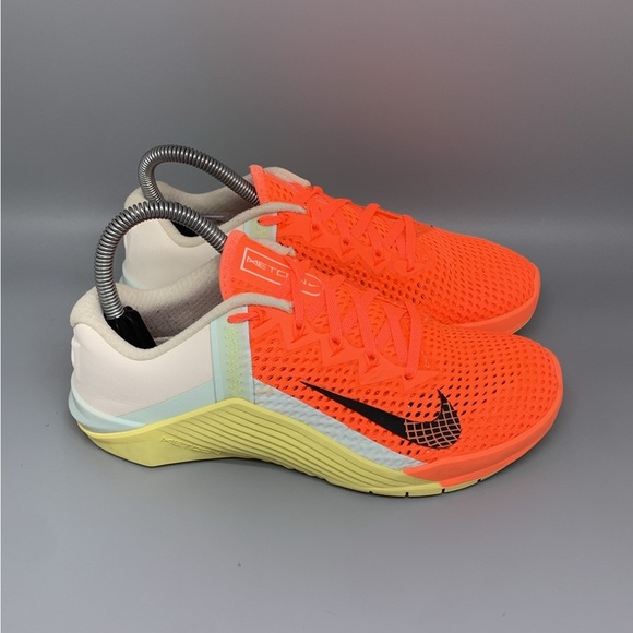 Nike Metcon 5 Orange/Volt Cross-Training Shoes AT3160-800 Women’s Sz 7 - Picture 1 of 10